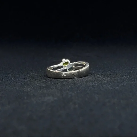 STERLING SILVER RING WITH STONES - Picture 5 of 5